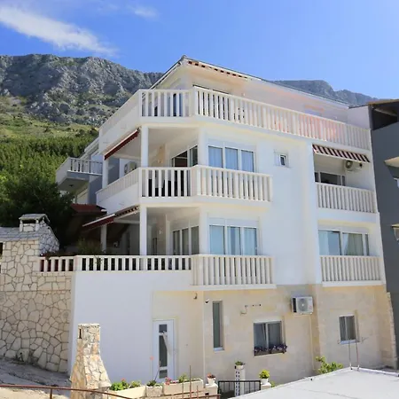 Appartement By The Sea Lokva Rogoznica, - 13226 *